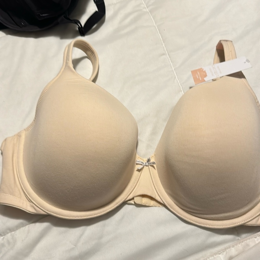 Women’s bra 42DD